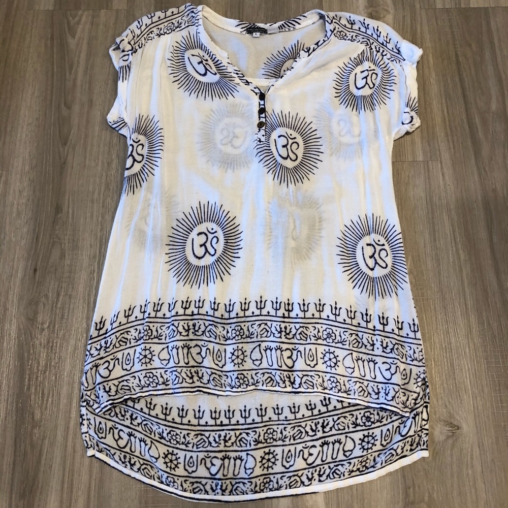 Earthbound top